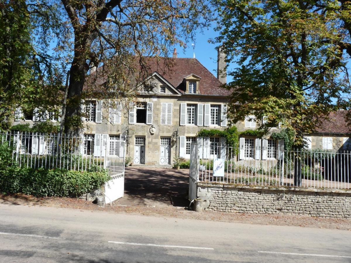 Bed and Breakfast Gentilhommiere De Lurcy Le Bourg Exteriér fotografie
